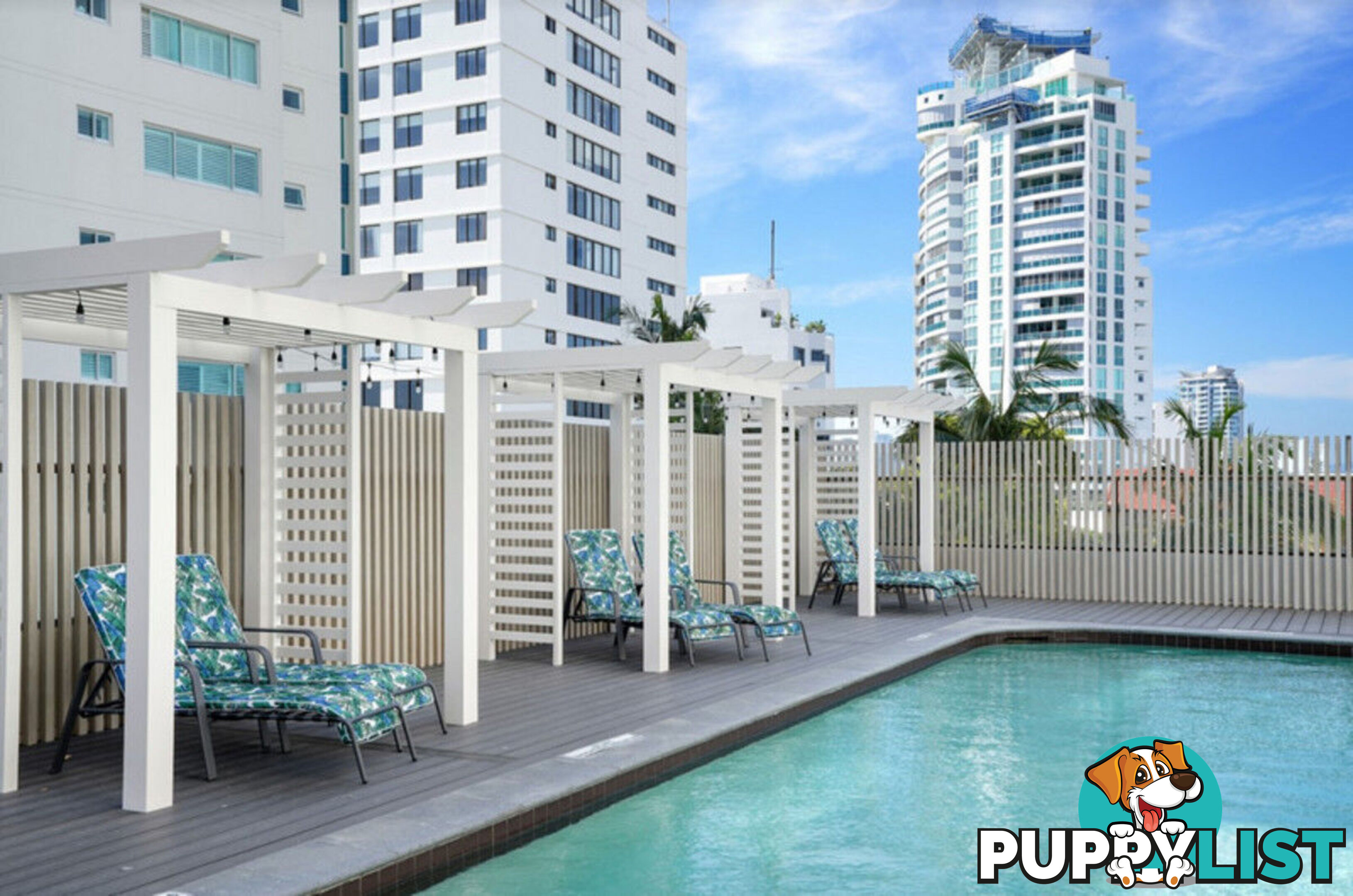 802/41 Labrador Street LABRADOR QLD 4215