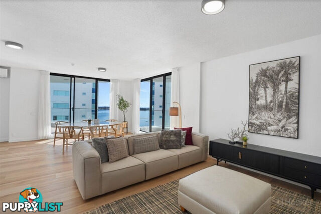802/41 Labrador Street LABRADOR QLD 4215