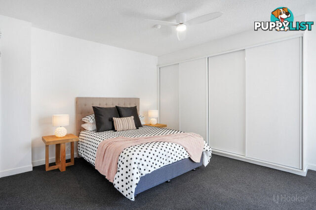 802/41 Labrador Street LABRADOR QLD 4215