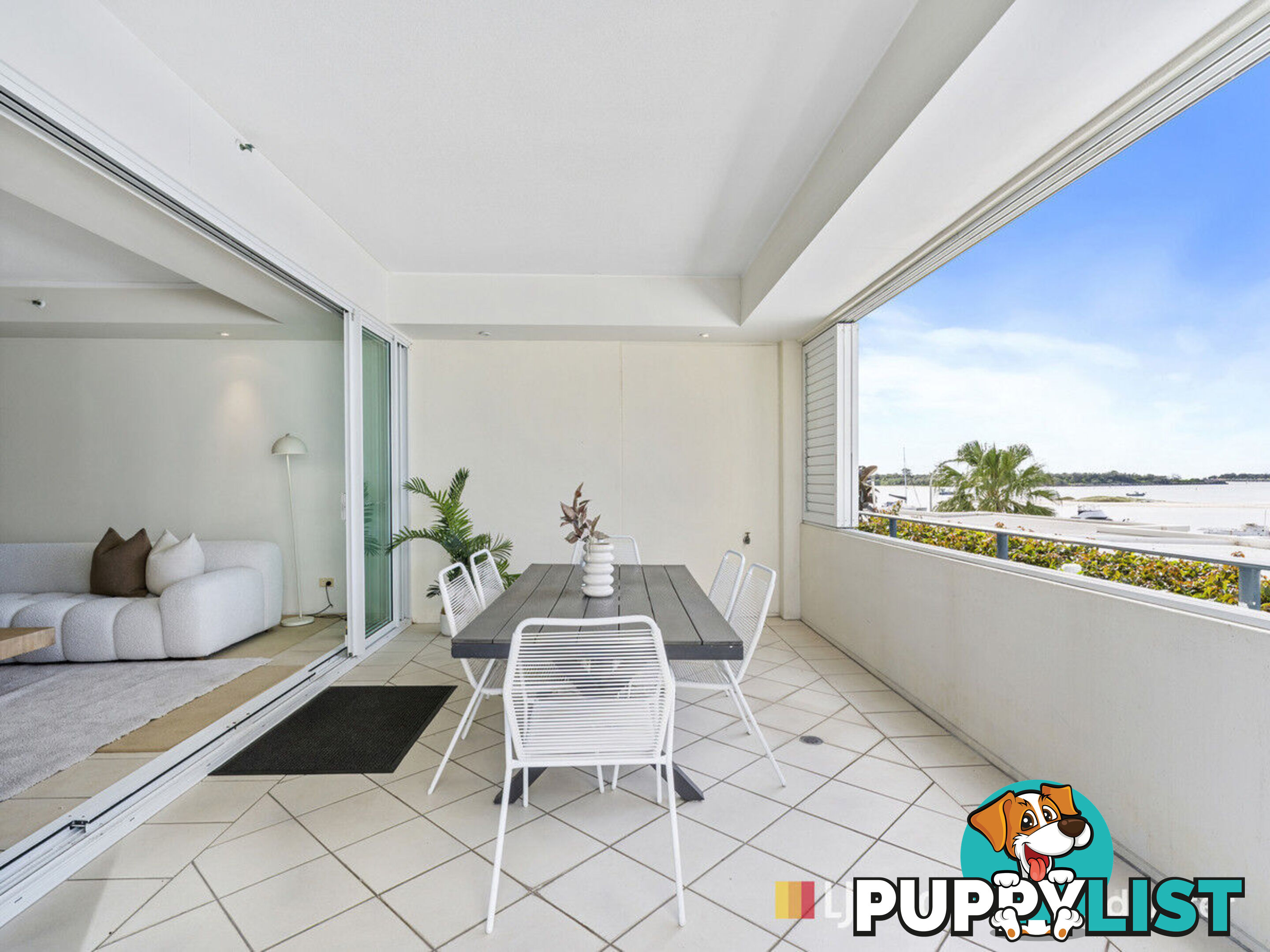 6/326-342 Marine Parade LABRADOR QLD 4215