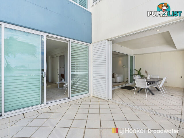 6/326-342 Marine Parade LABRADOR QLD 4215