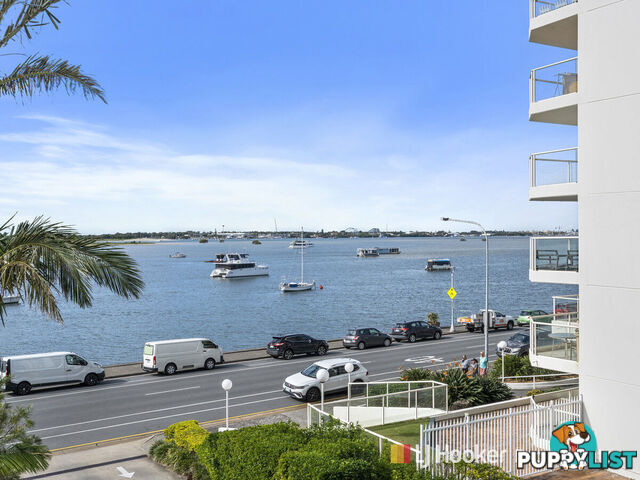 6/326-342 Marine Parade LABRADOR QLD 4215