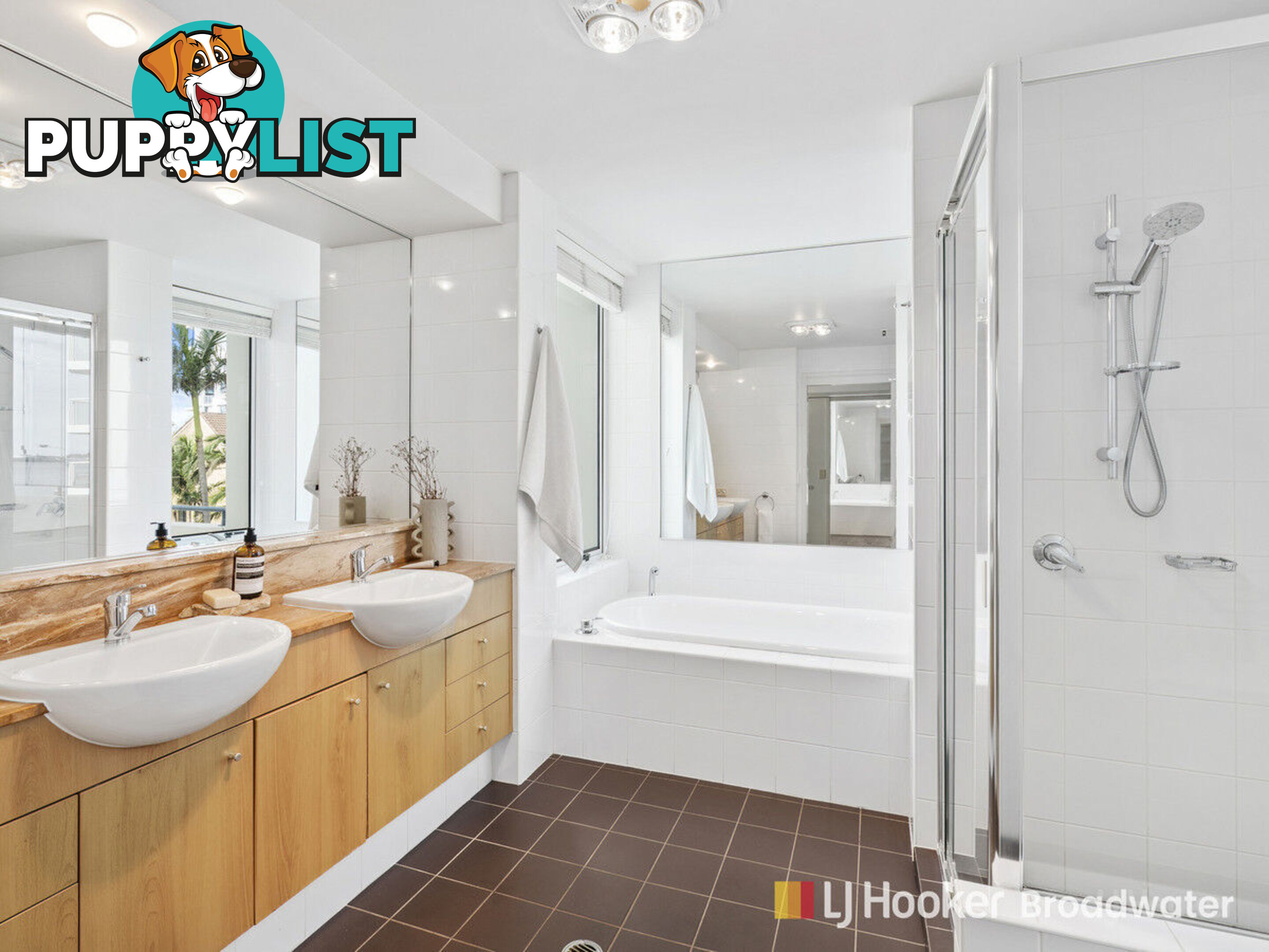 6/326-342 Marine Parade LABRADOR QLD 4215