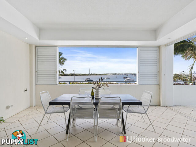 6/326-342 Marine Parade LABRADOR QLD 4215