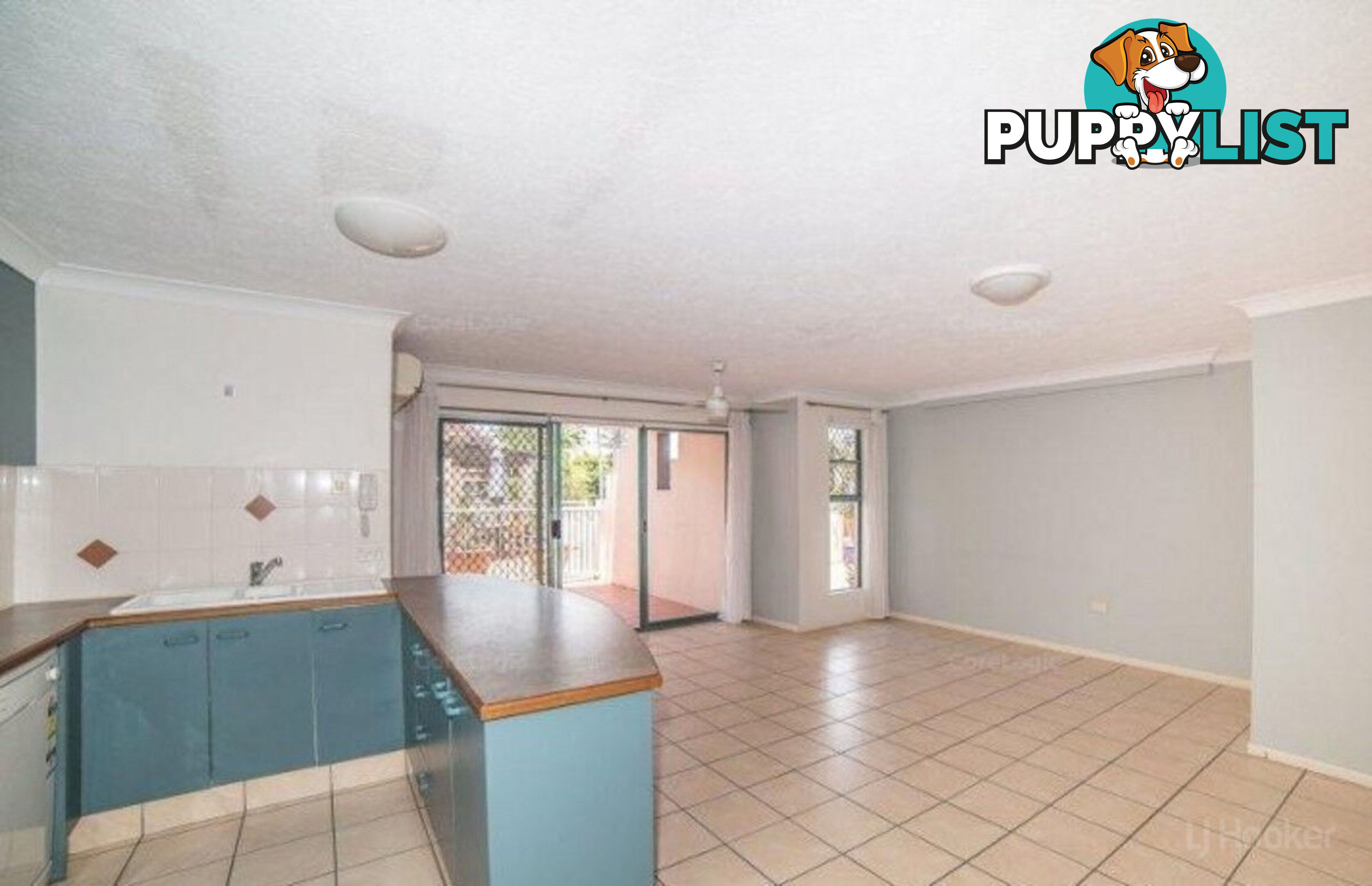 5/7-9 Robert Street LABRADOR QLD 4215