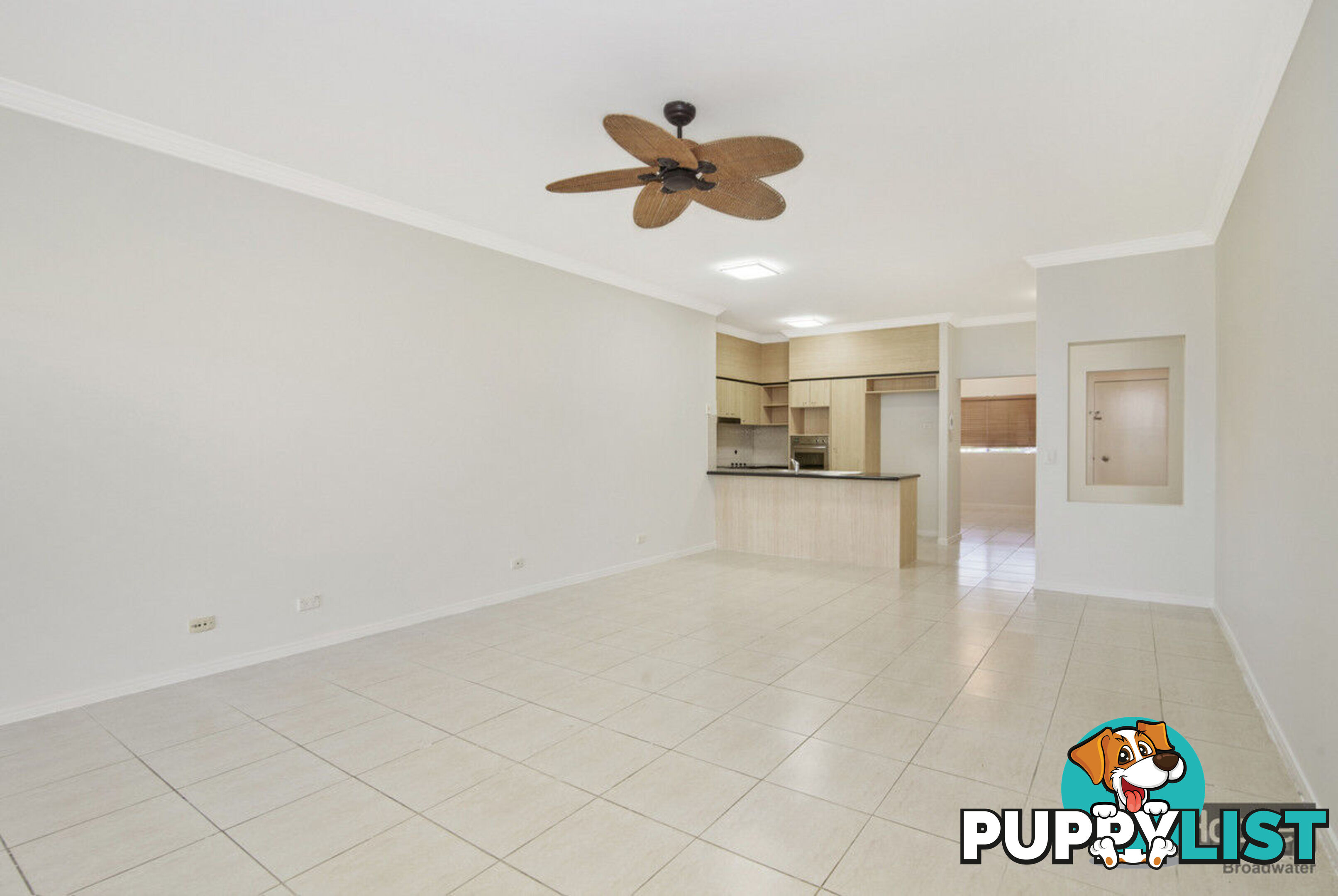 14/82 Limetree Parade RUNAWAY BAY QLD 4216