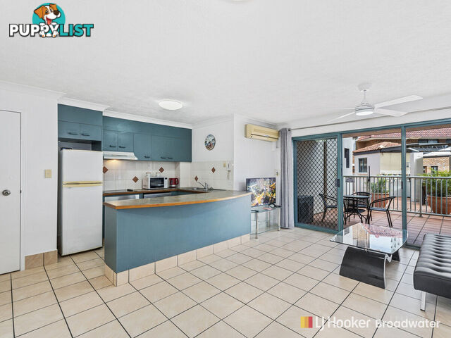 5/7-9 Robert Street LABRADOR QLD 4215