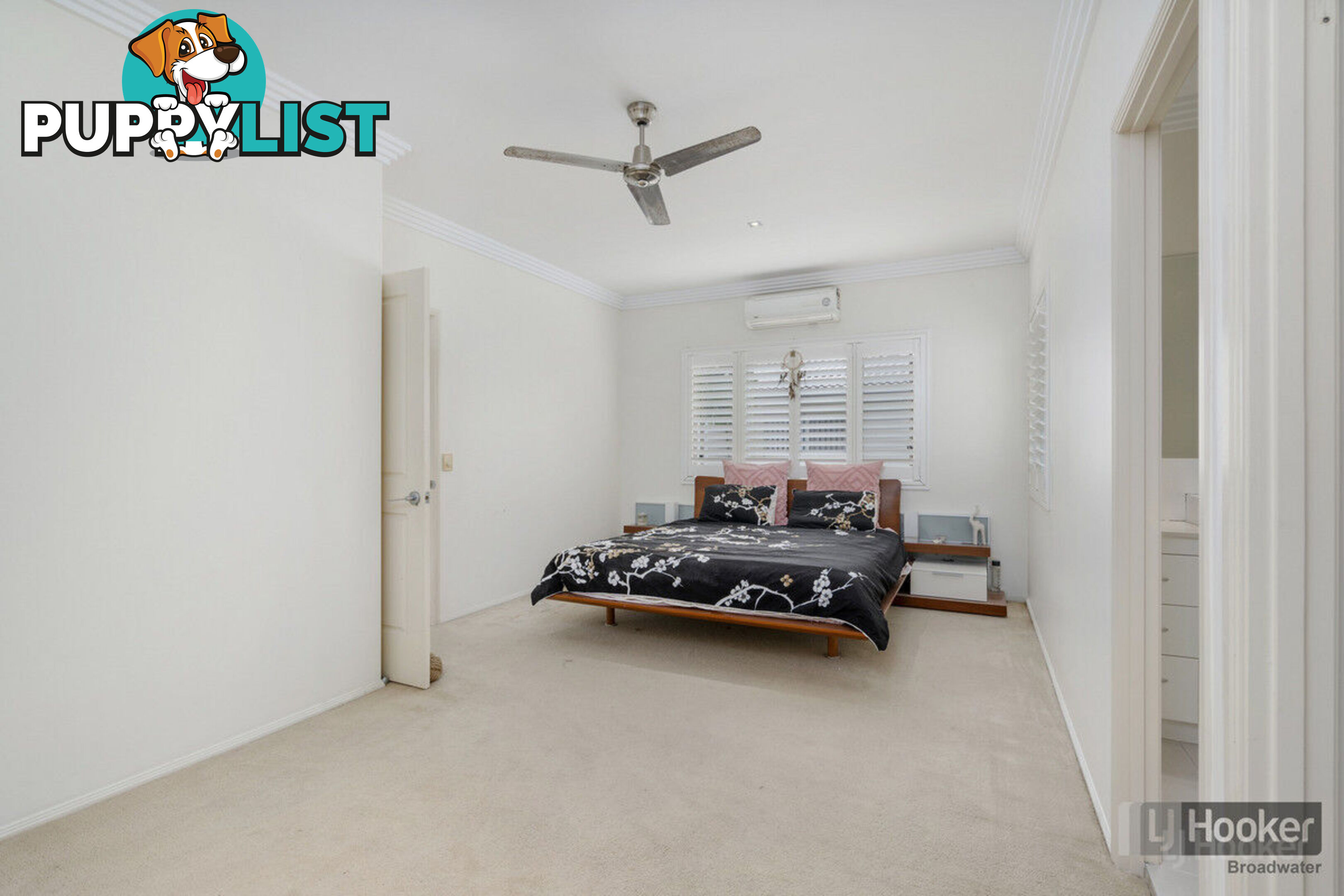 1/56 Bayview Street RUNAWAY BAY QLD 4216