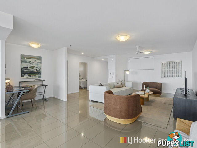 602/378 Marine Parade LABRADOR QLD 4215