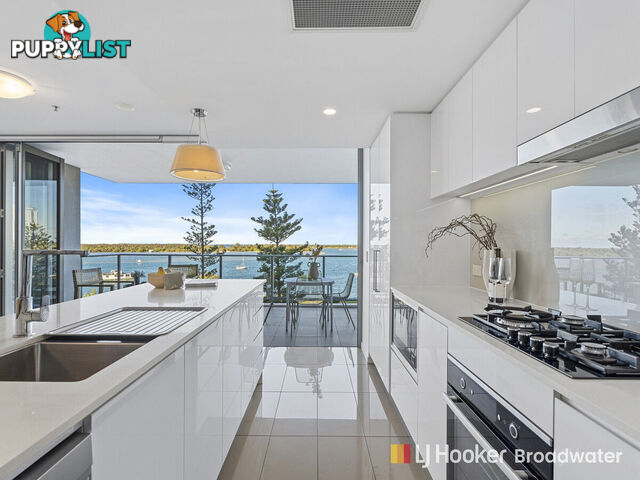 602/378 Marine Parade LABRADOR QLD 4215