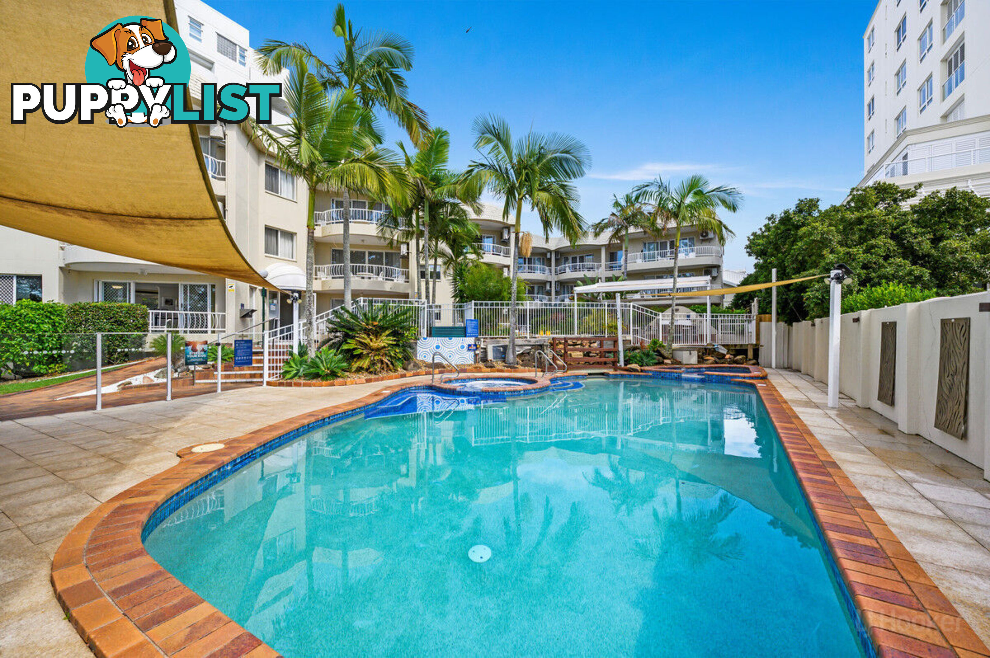 1/210 Marine Parade LABRADOR QLD 4215