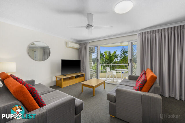 1/210 Marine Parade LABRADOR QLD 4215