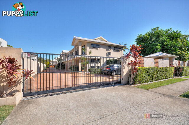 2/33 Harley Street LABRADOR QLD 4215