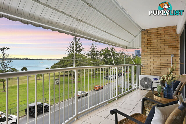 27/224 Marine Parade LABRADOR QLD 4215