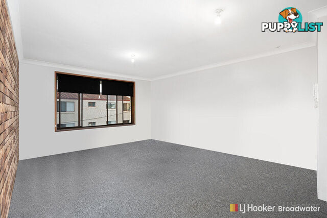 8/157 Muir Street LABRADOR QLD 4215