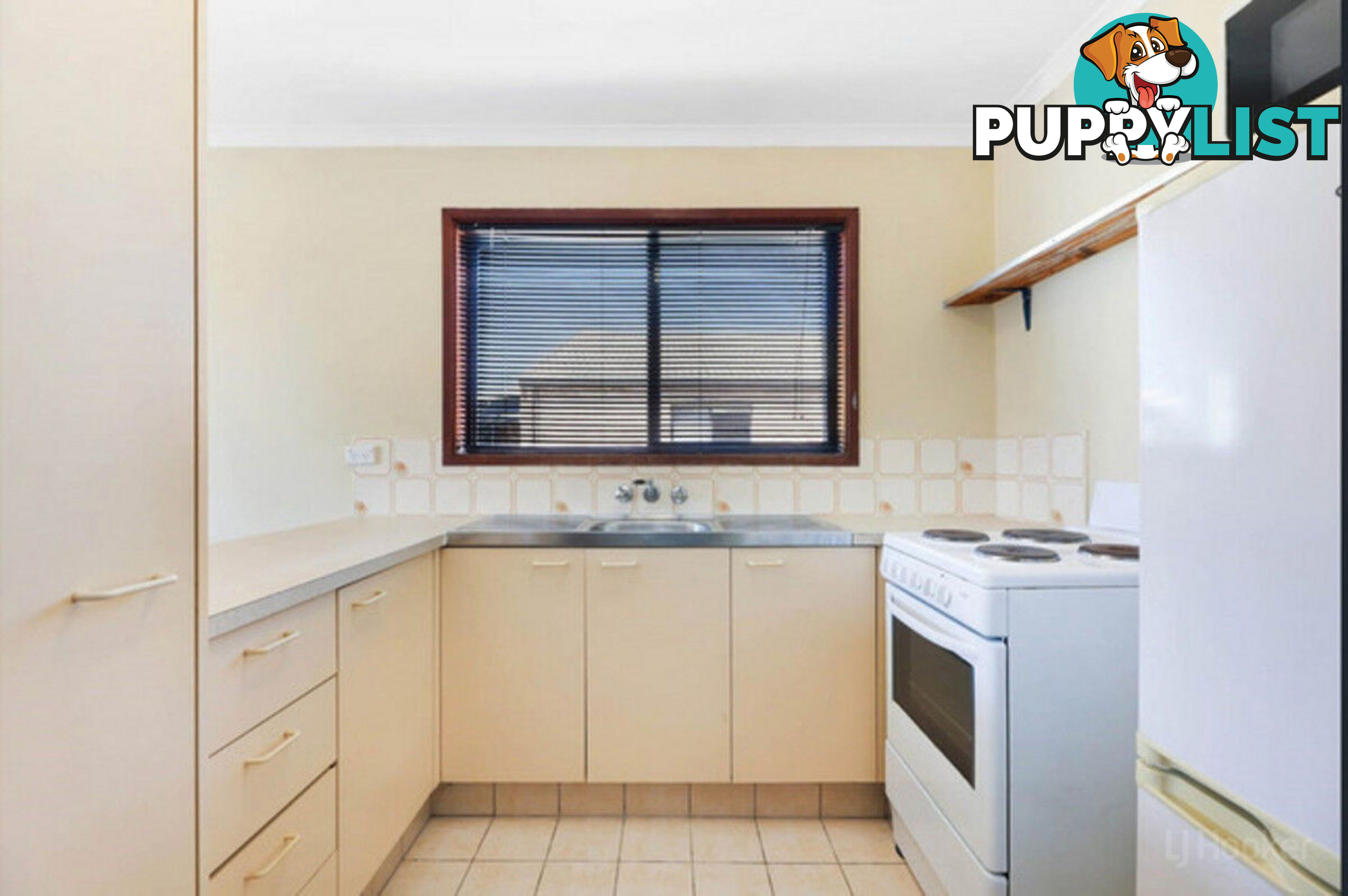 18/28 Hunter Avenue LABRADOR QLD 4215