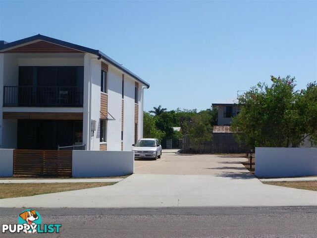 4/74a Powell Street BOWEN QLD 4805