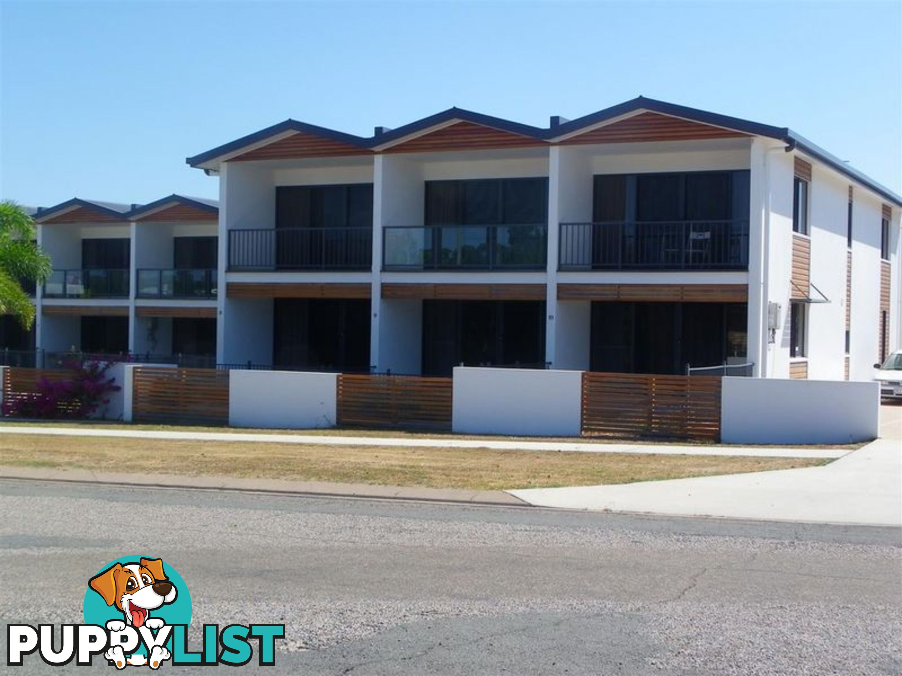 4/74a Powell Street BOWEN QLD 4805