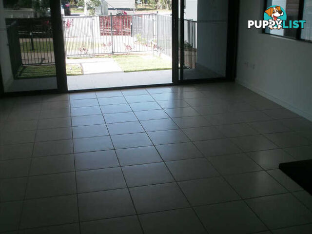 4/74a Powell Street BOWEN QLD 4805