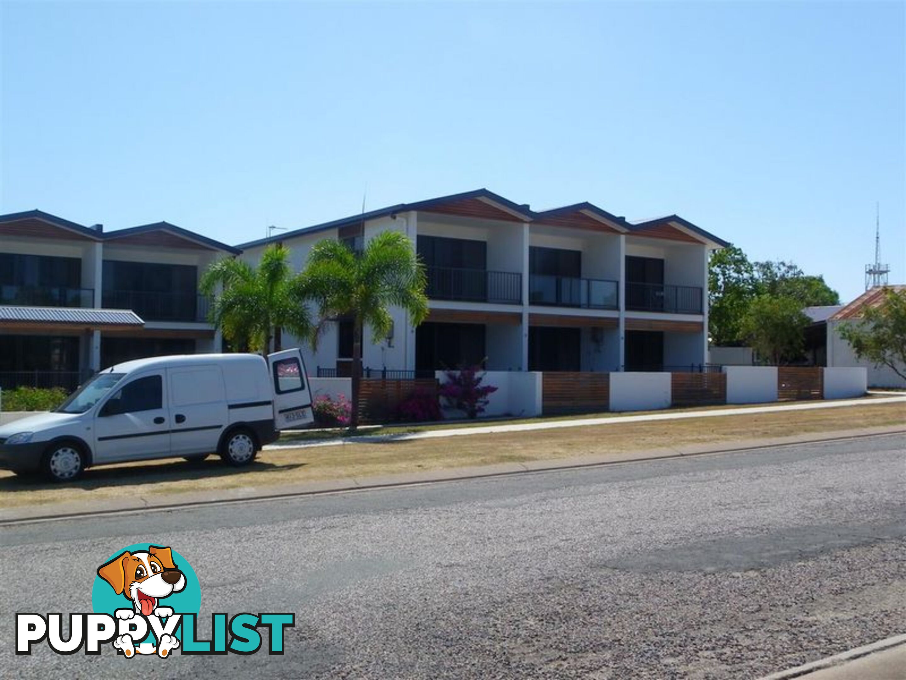 4/74a Powell Street BOWEN QLD 4805