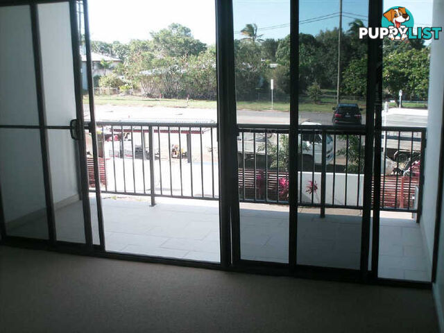 4/74a Powell Street BOWEN QLD 4805