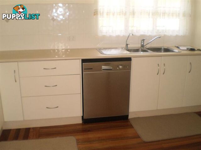 93A Powell Street BOWEN QLD 4805