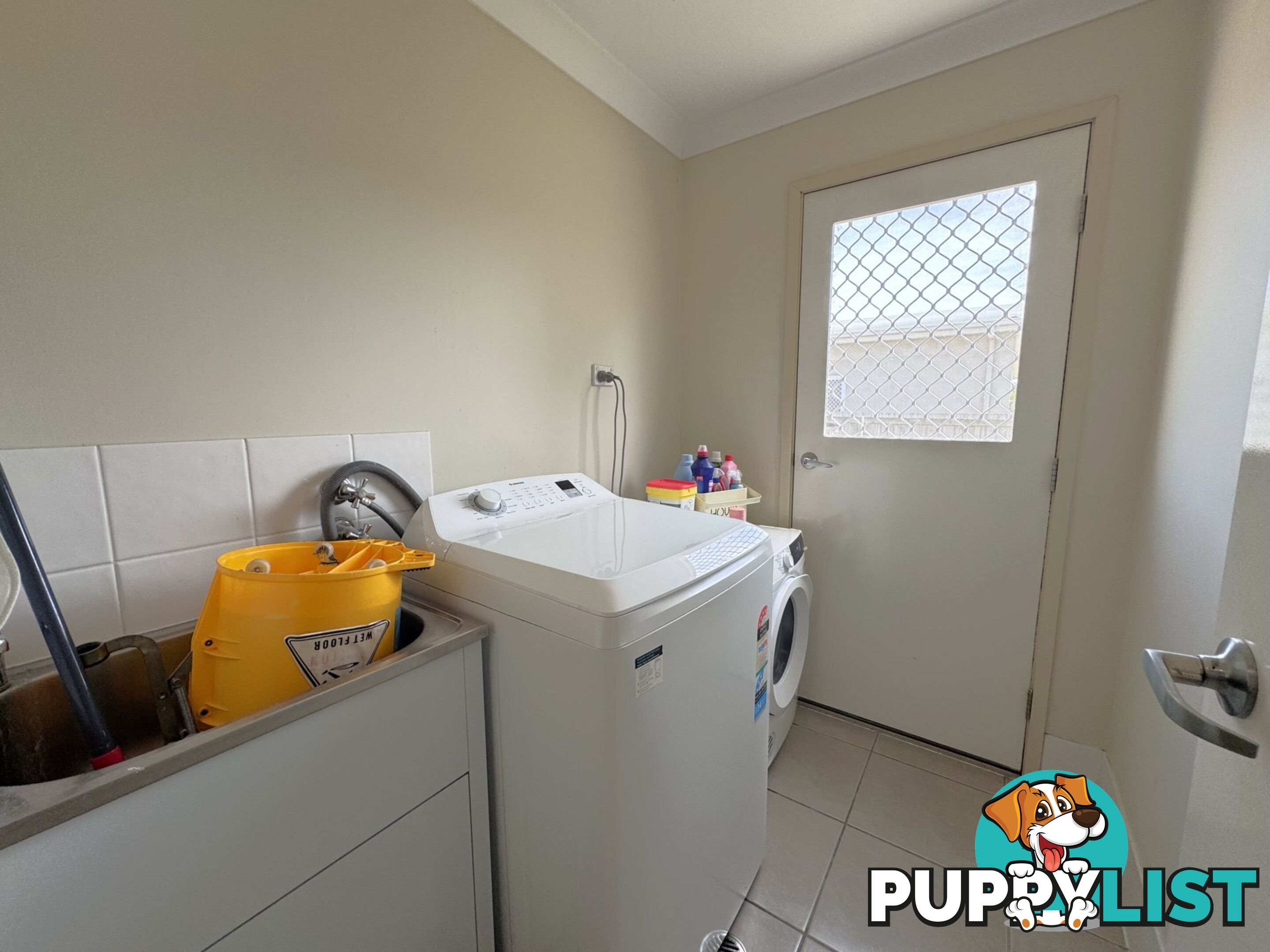 14-16 Sapphire Cres BOWEN QLD 4805