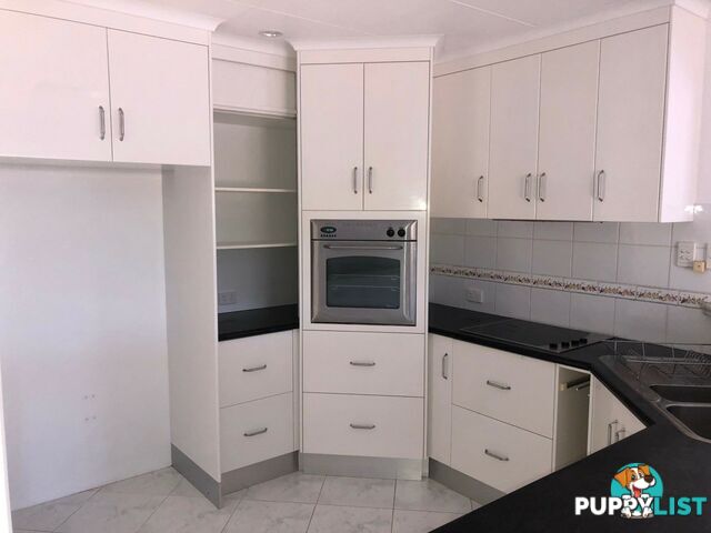51 Edwards Esplanade BOWEN QLD 4805