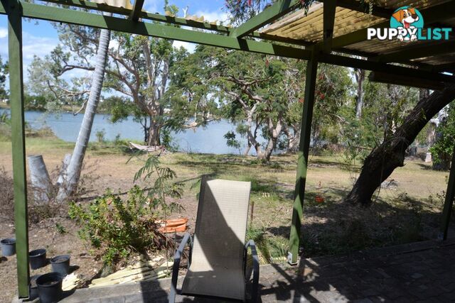 41 Hillview Rd BOWEN QLD 4805