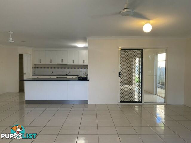 4a & 4b Russell Street BOWEN QLD 4805