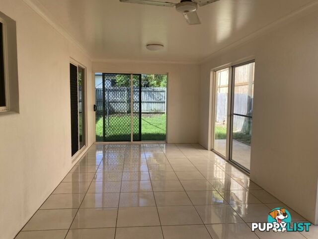 4a & 4b Russell Street BOWEN QLD 4805