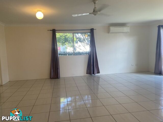 4a & 4b Russell Street BOWEN QLD 4805