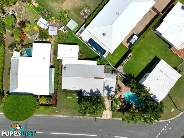 77 Tracey Street BOWEN QLD 4805