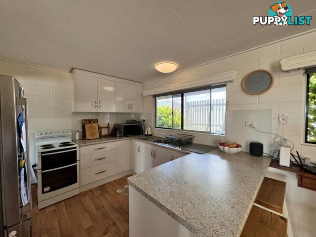 77 Tracey Street BOWEN QLD 4805