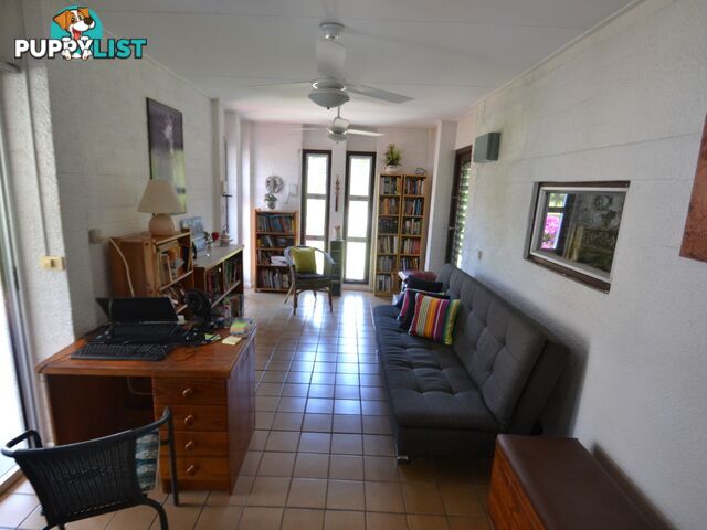 15 Golf Links BOWEN QLD 4805