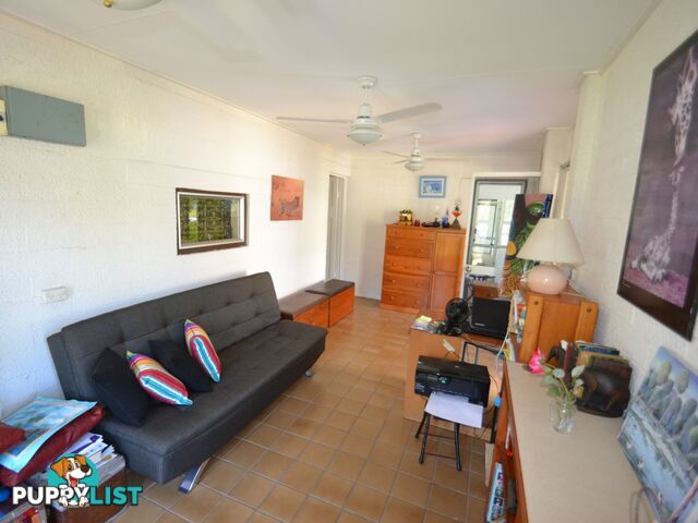 15 Golf Links BOWEN QLD 4805