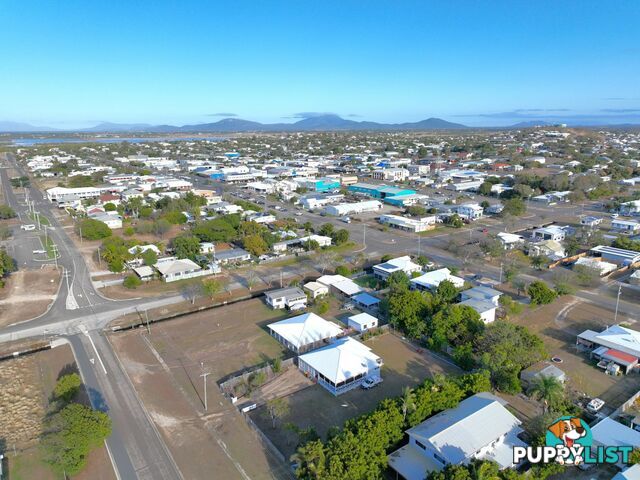 12 Dalrymple Street BOWEN QLD 4805