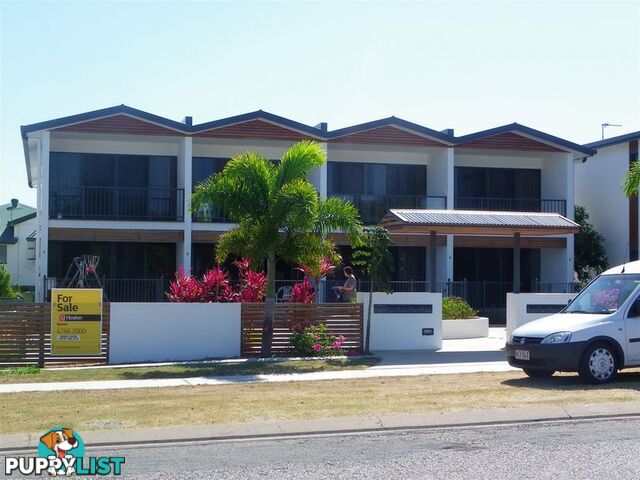 7/74a Powell Street BOWEN QLD 4805