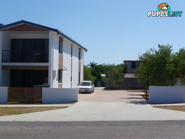 7/74a Powell Street BOWEN QLD 4805