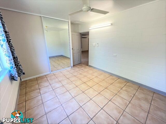 1 Bunting Street BOWEN QLD 4805
