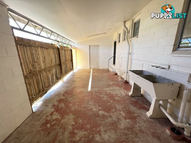 1 Bunting Street BOWEN QLD 4805