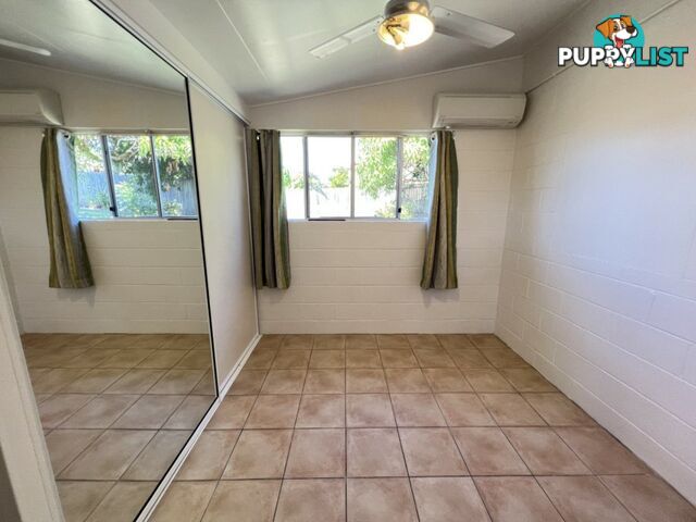 1 Bunting Street BOWEN QLD 4805
