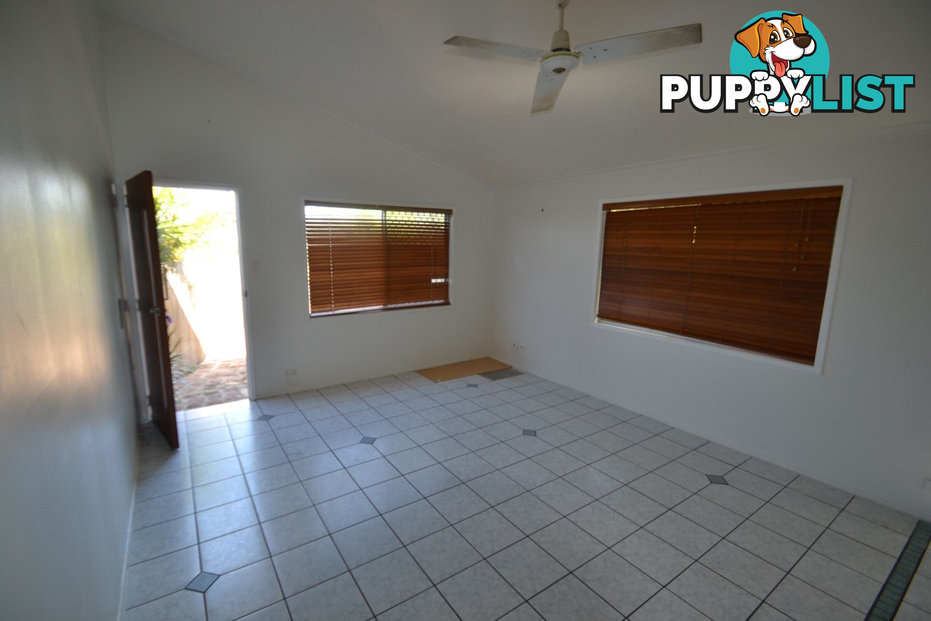 18 Gloucester Street BOWEN QLD 4805