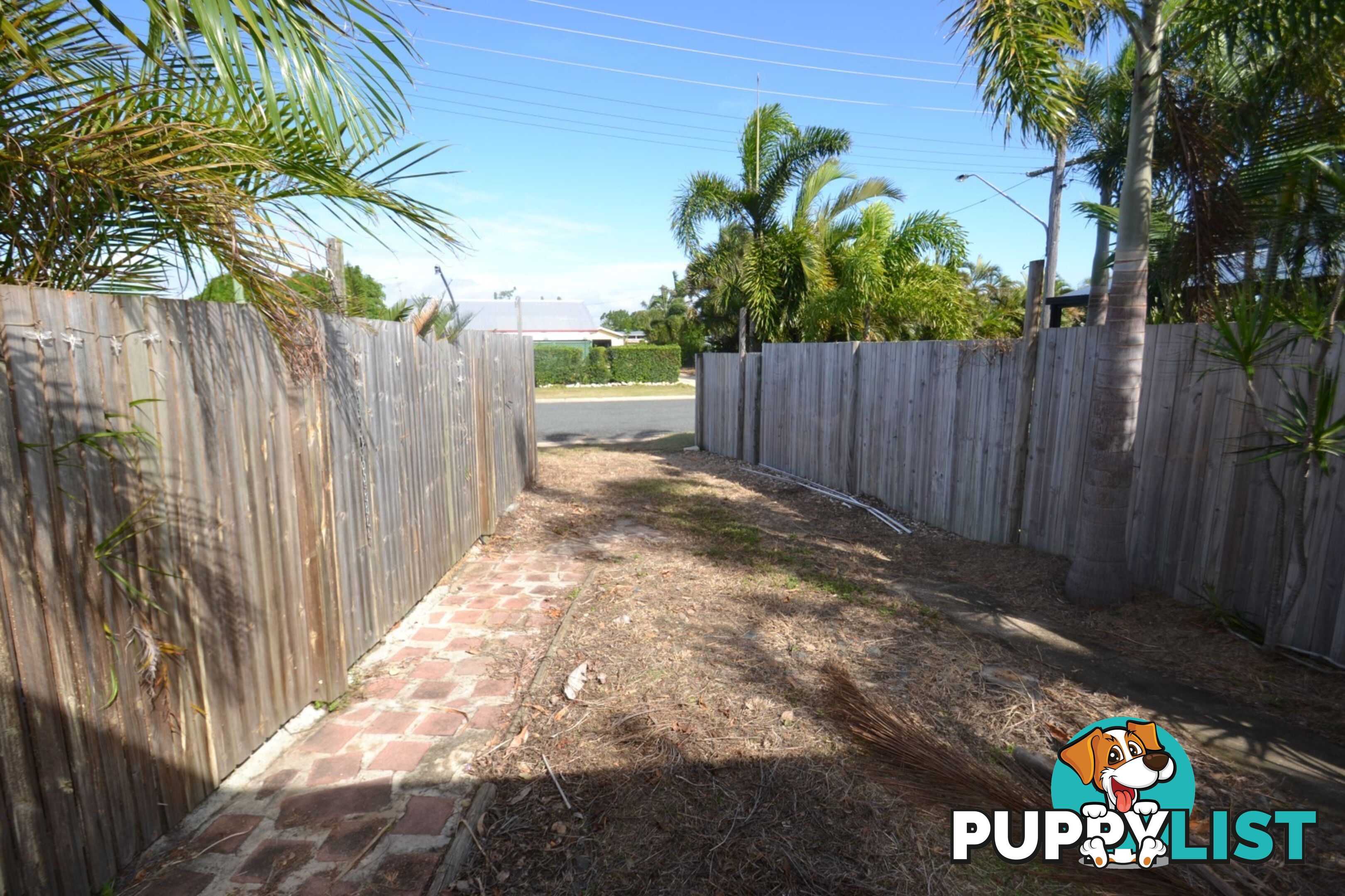 18 Gloucester Street BOWEN QLD 4805