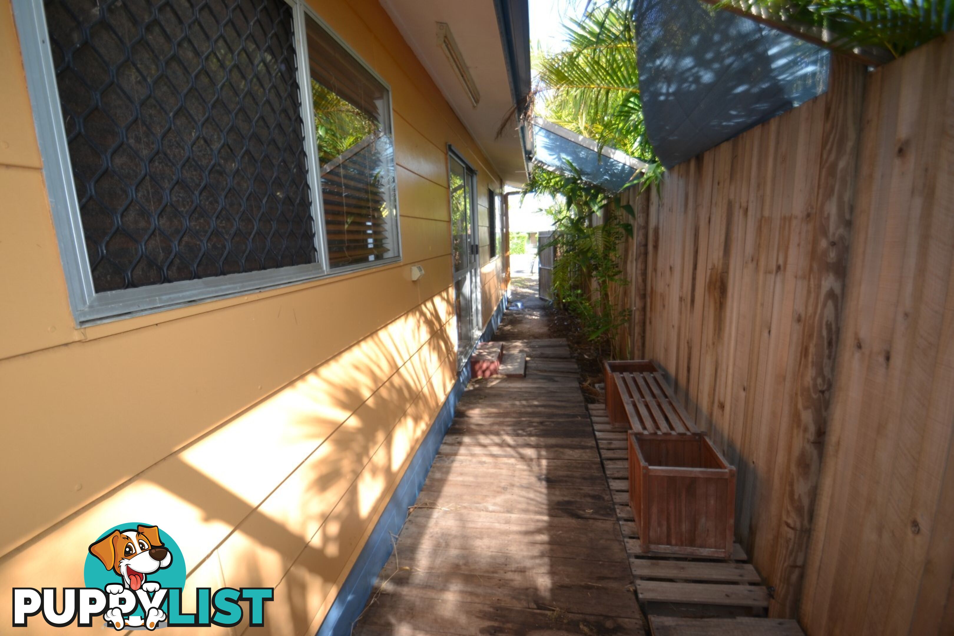 18 Gloucester Street BOWEN QLD 4805