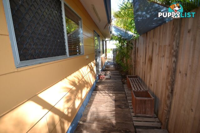 18 Gloucester Street BOWEN QLD 4805