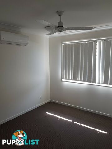 4 Baker Street BOWEN QLD 4805