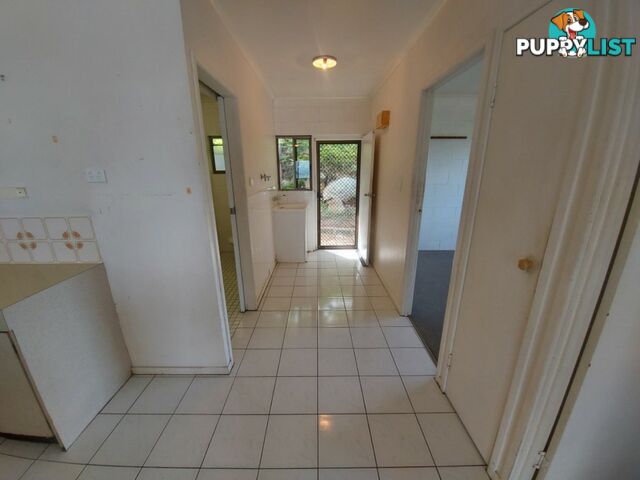Unit 4, 8 Poinciana St BOWEN QLD 4805