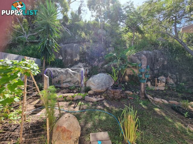 Unit 4, 8 Poinciana St BOWEN QLD 4805