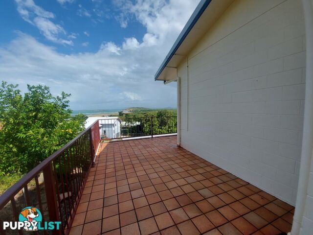Unit 4, 8 Poinciana St BOWEN QLD 4805